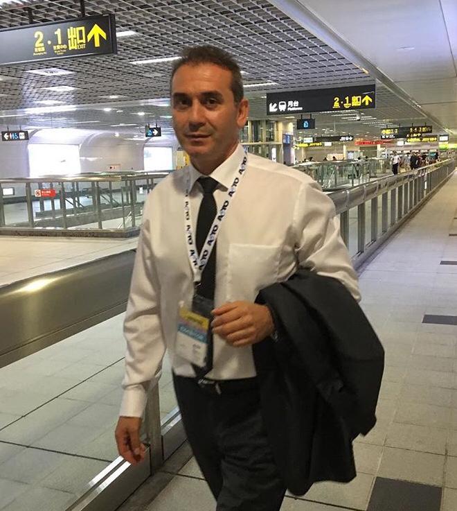 04ab14c0-8bf4-47fa-855d-1ff64568a39b